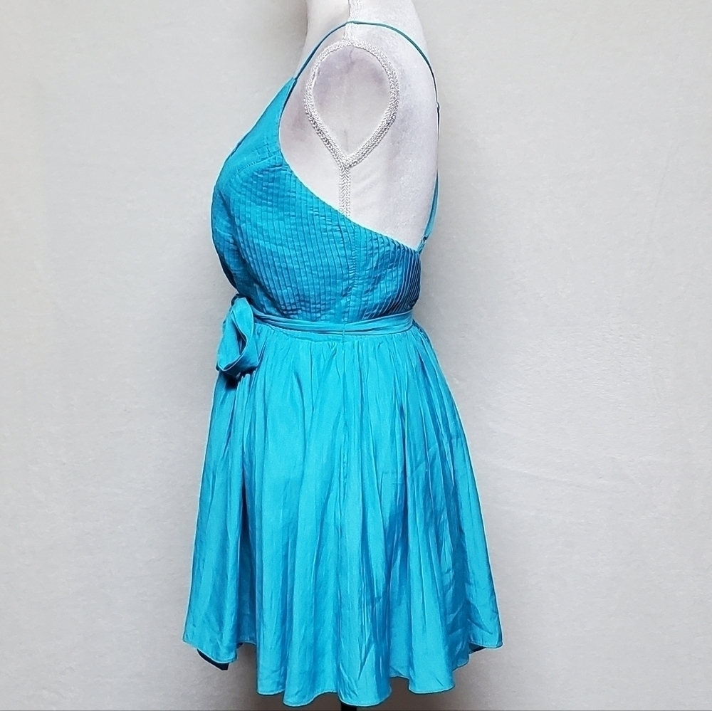 DO+BE Aqua Blue Pleated Deep V-neck Racerback Backless Tie-Waist Wide Leg Romper - Picture 7 of 15